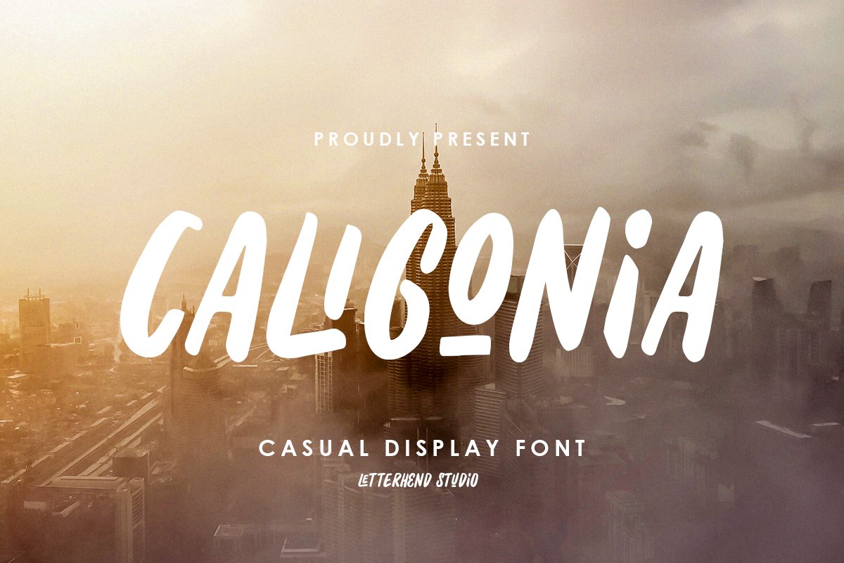 Caligonia - Casual Display Typeface