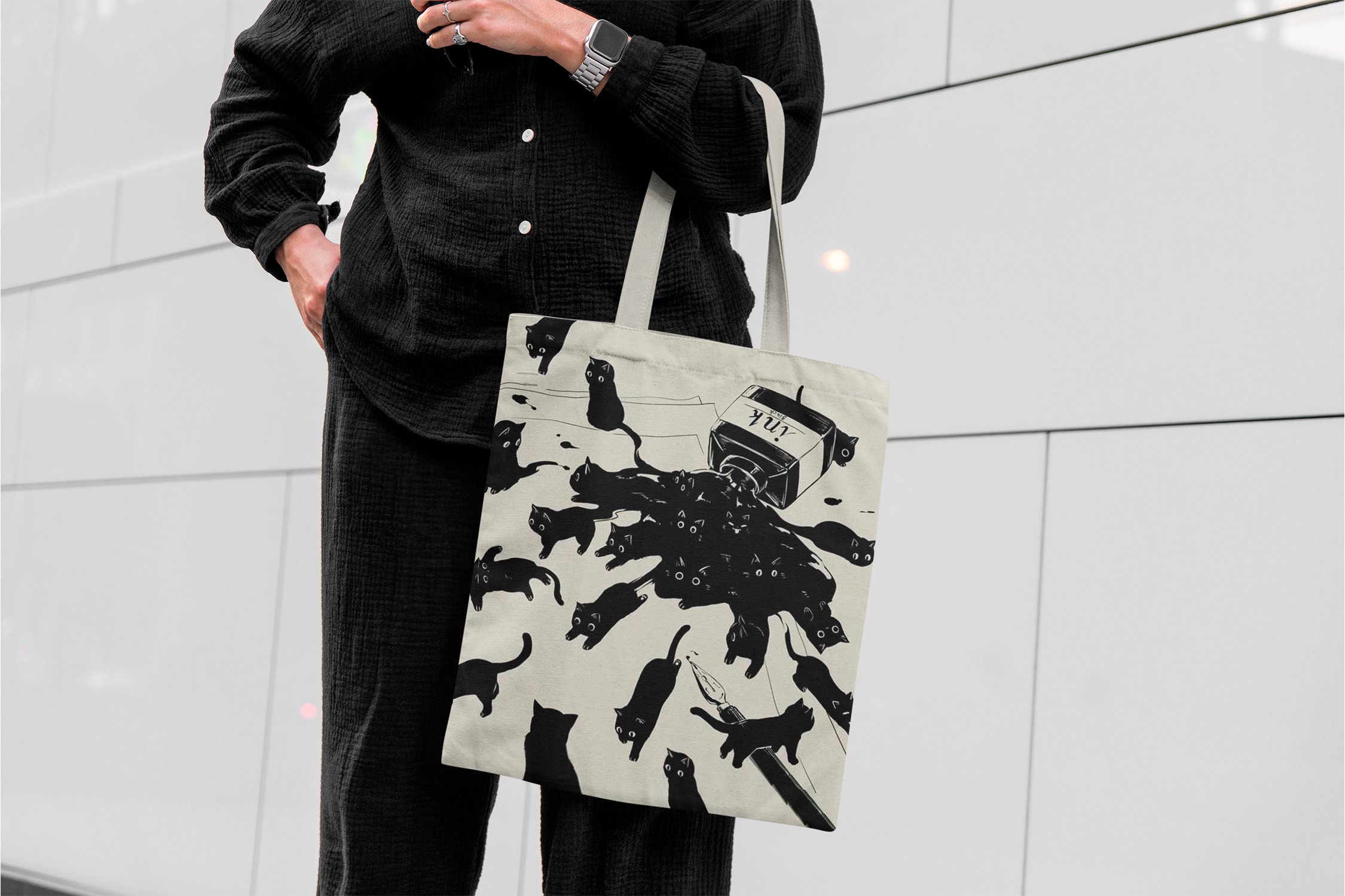 Tote Bag Urban MockUps - Design Cuts